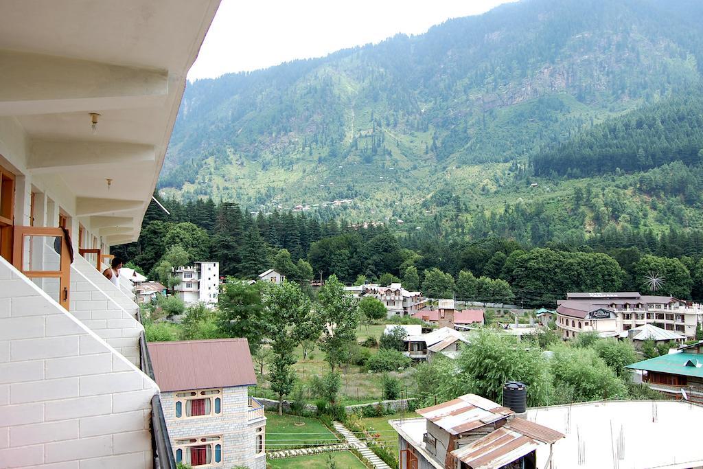 The Himalayan Regency Hotel Manali  Bagian luar foto